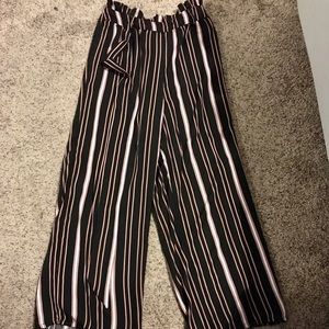 NEVER WORN Black Pinstripe Wide Leg Pants
